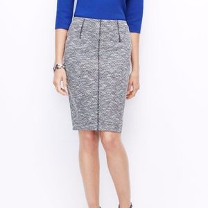 AT Curvy Tipped Tweed Pencil Skirt EUC
